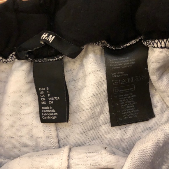 H&M Pants - Picture 2 of 6
